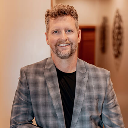 Dr. Chris Mikkelsen